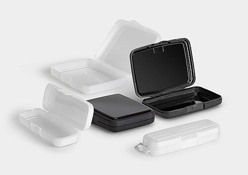 Grupo de varias cajas de plástico para la gama ConsumerBox.
